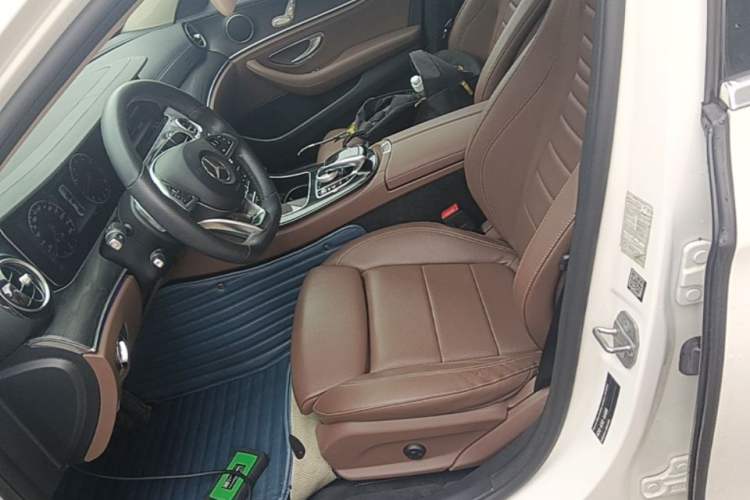 Used Mercedes-Benz E-Class 2016 E 200 L Sport Edition Left Front Seat