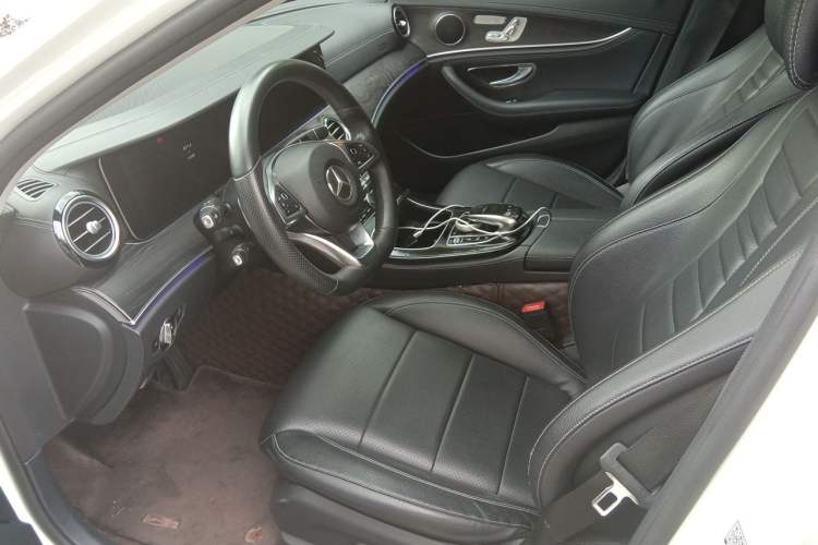 Used Mercedes-Benz E-Class 2016 E 300 L Sporty and Stylish Model Left Front Seat