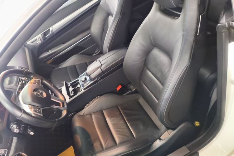 Used Mercedes-Benz E-Class 2016 E 200 Coupe Dynamic Edition Left Front Seat