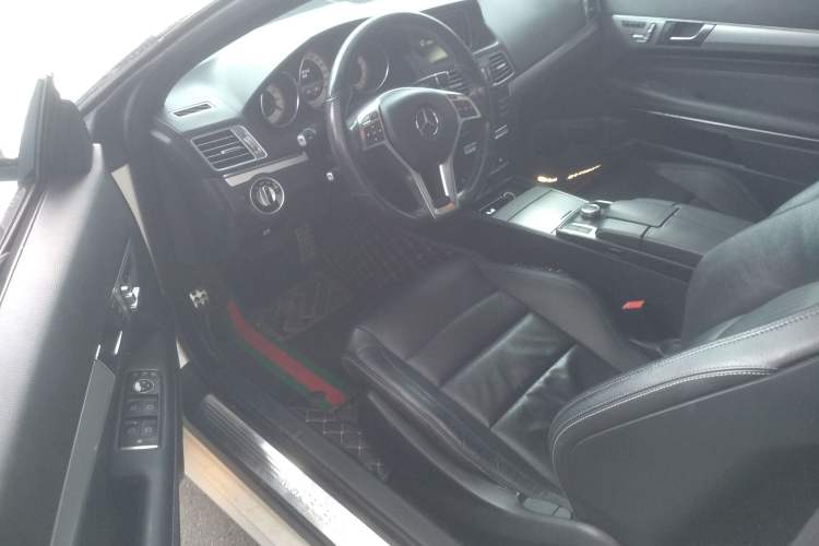 Used Mercedes-Benz E-Class 2016 E 260 Coupe Dynamic Edition Left Front Seat
