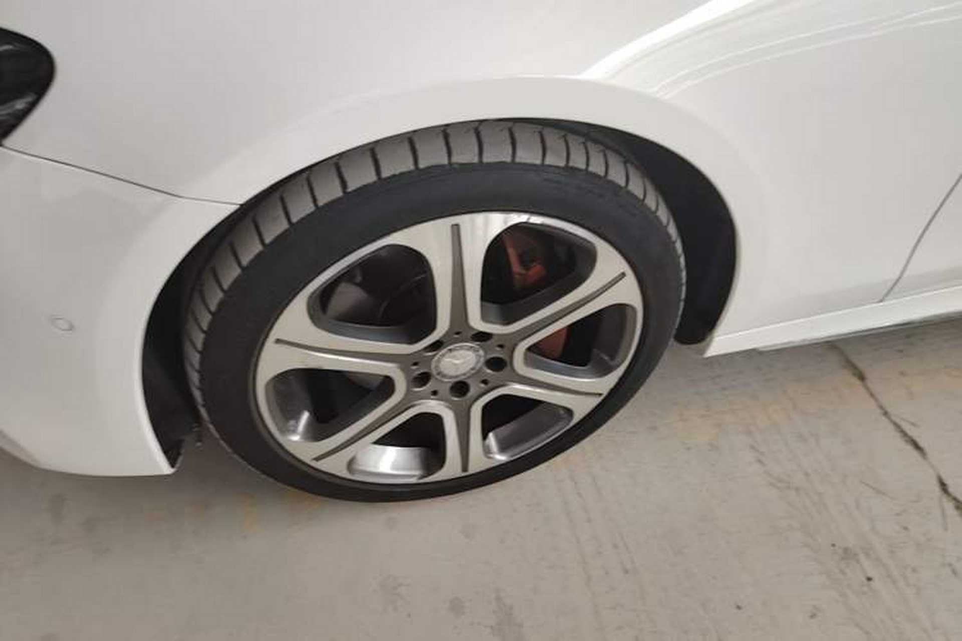 Used Mercedes-Benz E-Class 2016 E 300 L Sporty and Stylish Model Left Front Wheel Hub