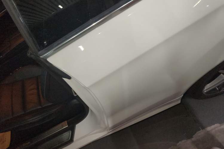 Used Mercedes-Benz E-Class 2016 E 260 Coupe Dynamic Edition Left Rear Door Interior