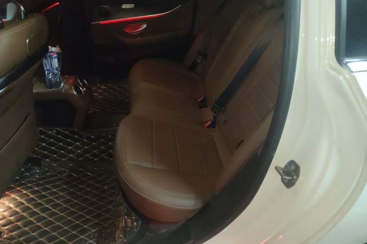 Used Mercedes-Benz E-Class 2016 E 200 L Sport Edition Left Rear Seat