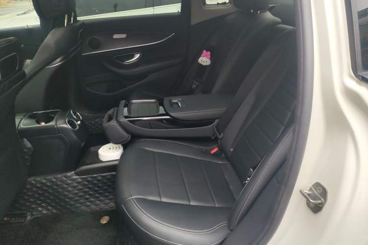 Used Mercedes-Benz E-Class 2016 E 200 L Sport Edition Left Rear Seat