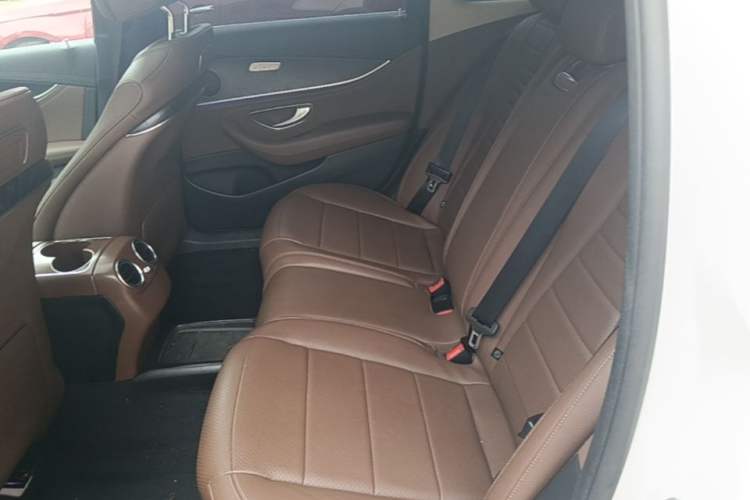 Used Mercedes-Benz E-Class 2016 E 200 L Sport Edition Left Rear Seat