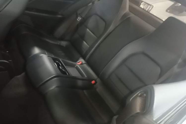 Used Mercedes-Benz E-Class 2016 E 260 Coupe Dynamic Edition Left Rear Seat
