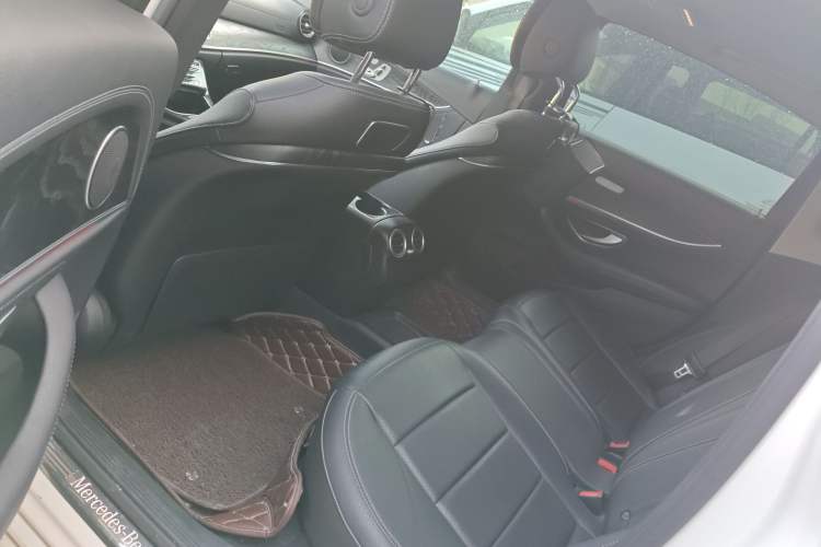 Used Mercedes-Benz E-Class 2016 E 300 L Sporty and Stylish Model Left Rear Seat