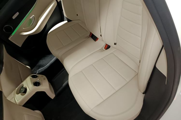 Used Mercedes-Benz E-Class 2016 E 200 L Sport Edition Left Rear Seat