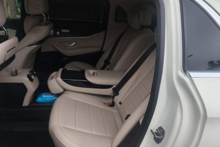 Used Mercedes-Benz E-Class 2016 E 300 L Sport Luxury Model Left Rear Seat