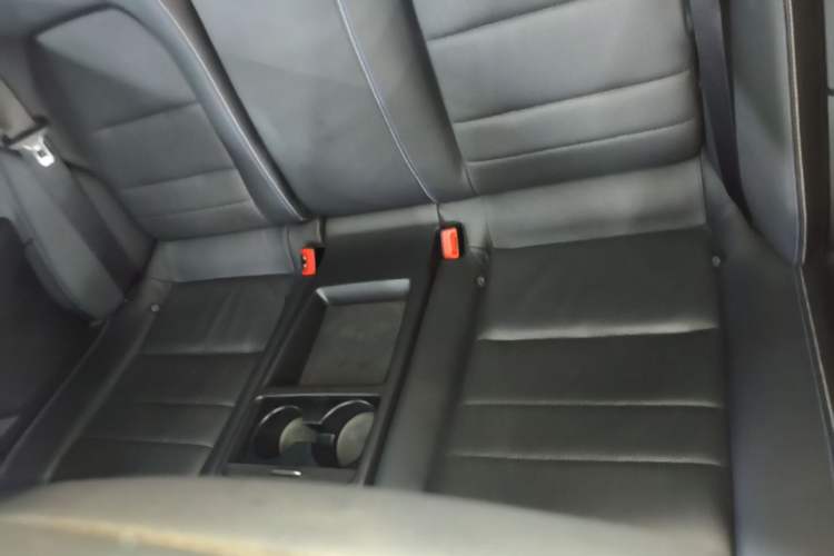Used Mercedes-Benz E-Class 2016 E 200 Coupe Dynamic Edition Left Rear Seat