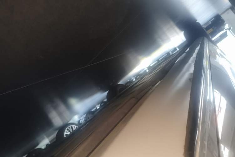 Used Mercedes-Benz E-Class 2016 E 200 L Sport Edition Left Side Sill