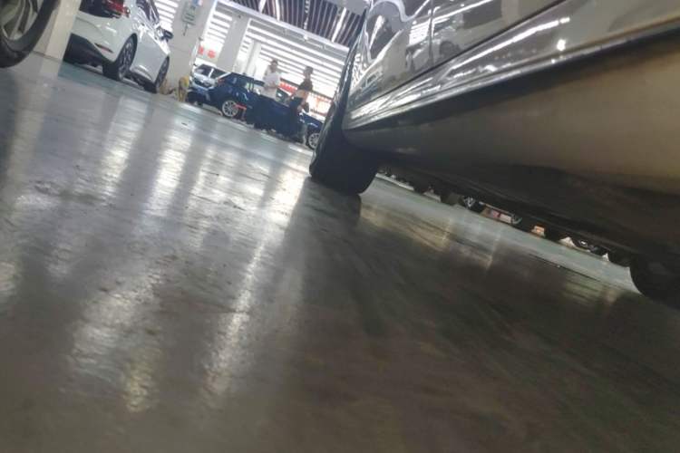Used Mercedes-Benz E-Class 2016 E 200 L Sport Edition Left Side Sill