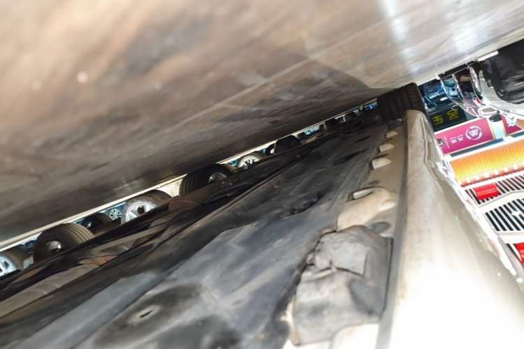 Used Mercedes-Benz E-Class 2016 E 200 Coupe Dynamic Edition Left Side Sill