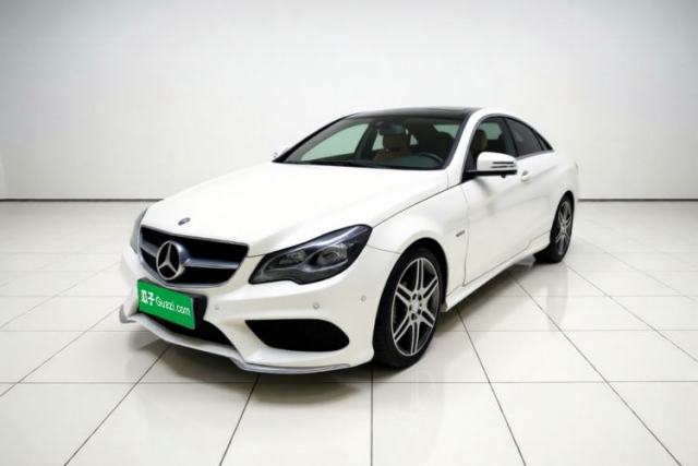 Ojetý Mercedes-Benz E-Class 2016 E 200 Coupe Dynamic Edition
