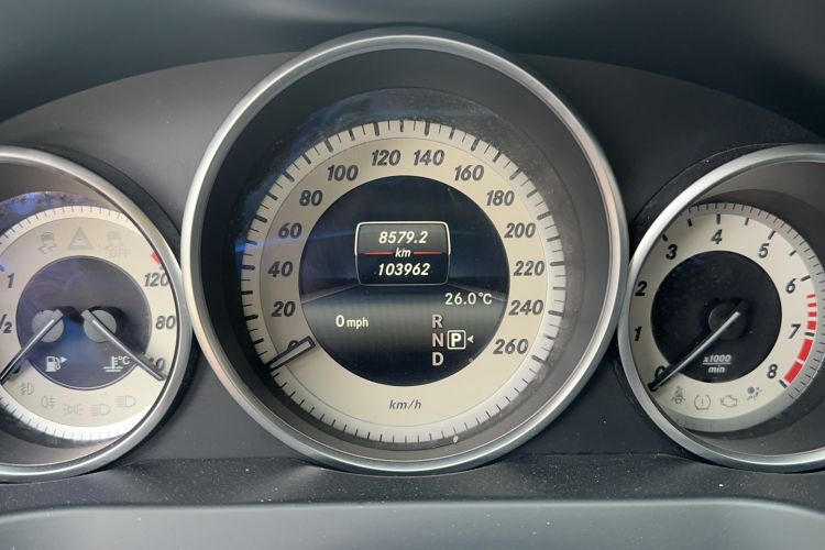 Used Mercedes-Benz E-Class 2016 E 200 Coupe Dynamic Edition Odometer Close Up