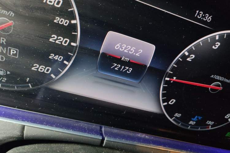Used Mercedes-Benz E-Class 2016 E 300 L Sporty and Stylish Model Odometer Close Up