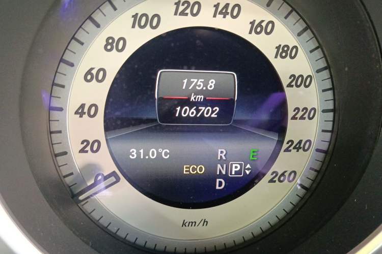 Used Mercedes-Benz E-Class 2016 E 200 Coupe Dynamic Edition Odometer Close Up