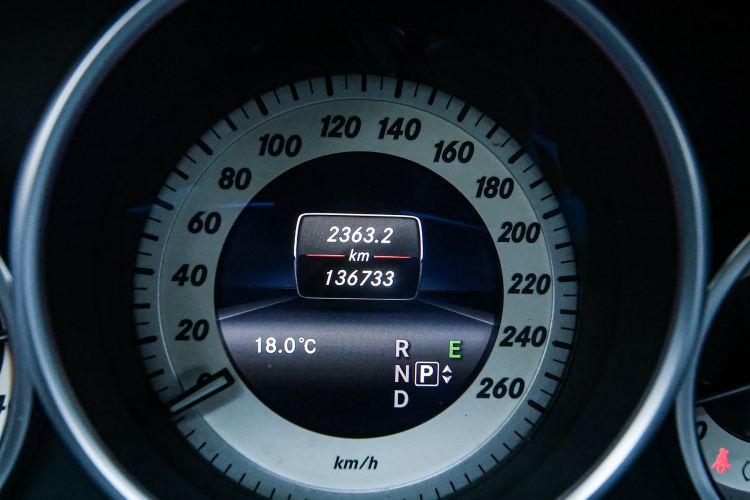 Used Mercedes-Benz E-Class 2016 E 200 Coupe Dynamic Edition Odometer Close Up