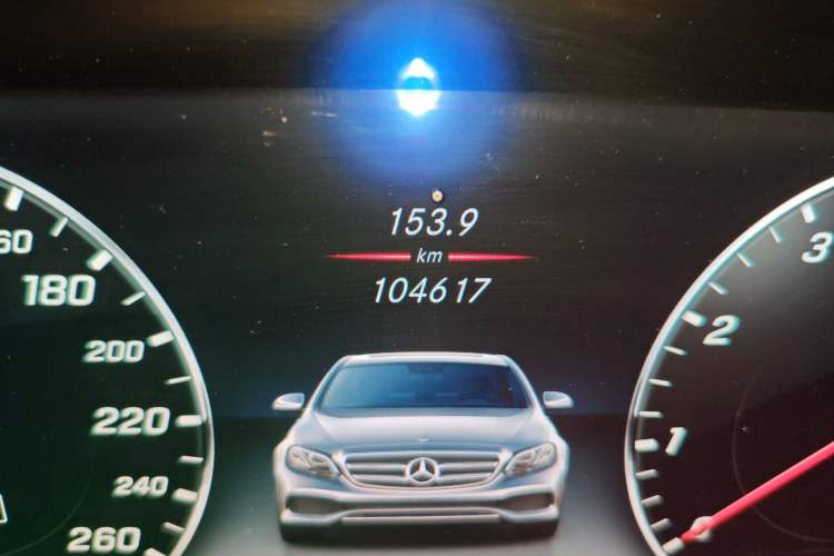 Used Mercedes-Benz E-Class 2016 E 300 L Stylish Model Odometer Close Up