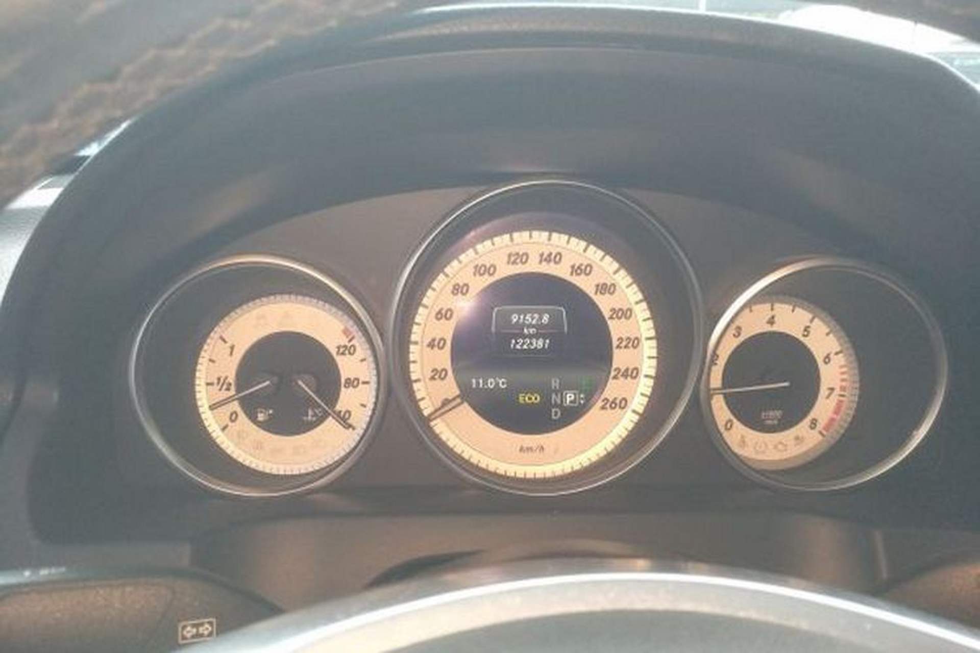 Used Mercedes-Benz E-Class 2016 E 260 Coupe Dynamic Edition Odometer Close Up