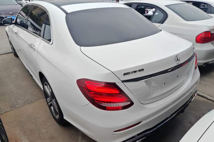 Used Mercedes-Benz E-Class 2016 E 200 L Sport Edition Rear Left 45 Deg