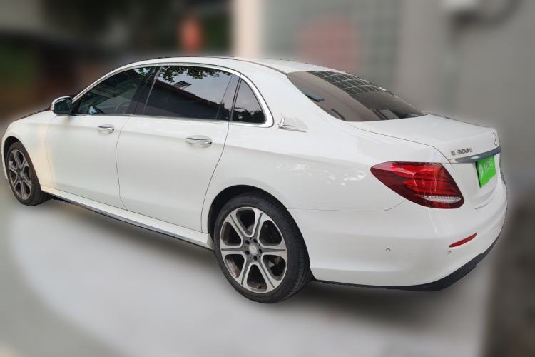 Used Mercedes-Benz E-Class 2016 E 300 L Sporty and Stylish Model Rear Left 45 Deg