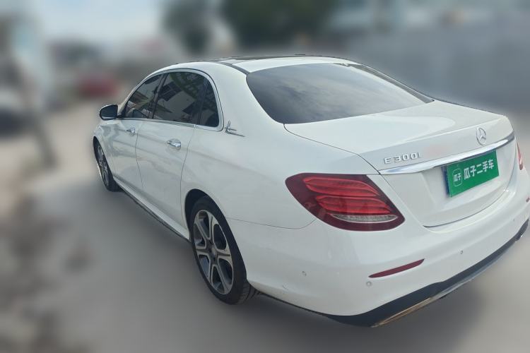 Used Mercedes-Benz E-Class 2016 E 300 L Sporty and Stylish Model Rear Left 45 Deg