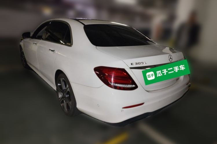 Used Mercedes-Benz E-Class 2016 E 300 L Sporty and Stylish Model Rear Left 45 Deg