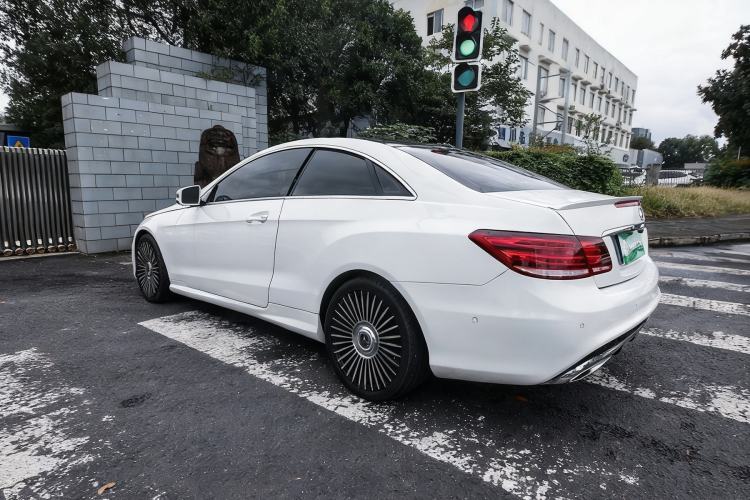 Used Mercedes-Benz E-Class 2016 E 200 Coupe Dynamic Edition Rear Left 45 Deg