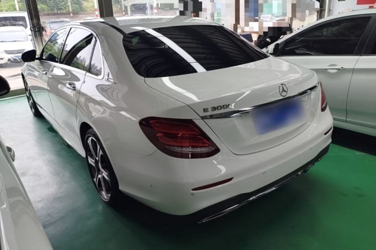 Used Mercedes-Benz E-Class 2016 E 300 L Sporty and Stylish Model Rear Left 45 Deg