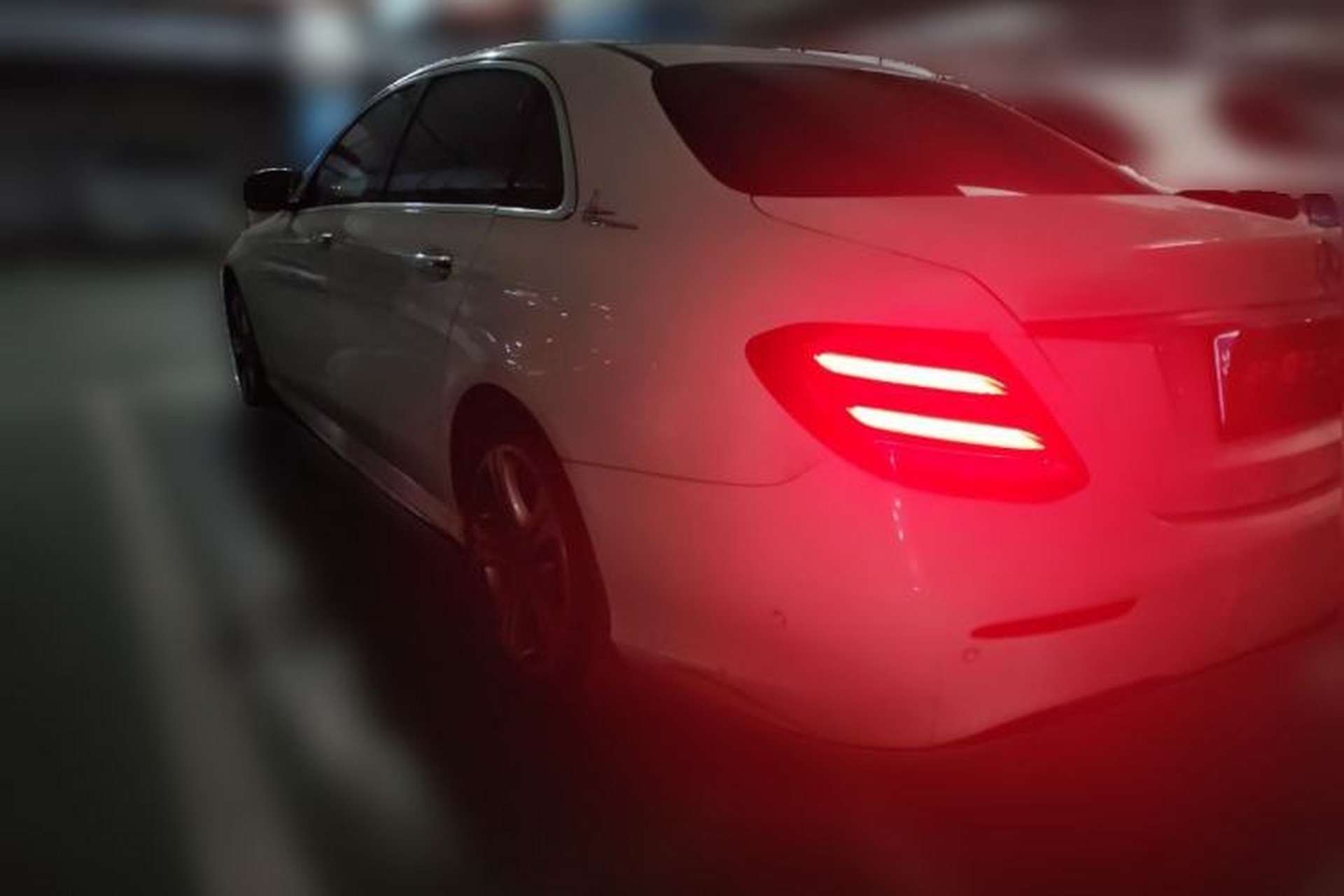 Used Mercedes-Benz E-Class 2016 E 200 L Sport Edition Rear Left 45 Deg