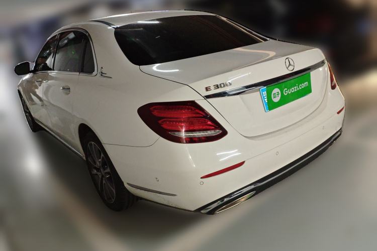 Used Mercedes-Benz E-Class 2016 E 300 L Stylish Model Rear Left 45 Deg