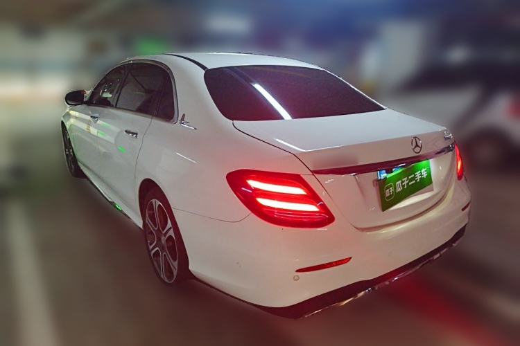 Used Mercedes-Benz E-Class 2016 E 300 L Sporty and Stylish Model Rear Left 45 Deg
