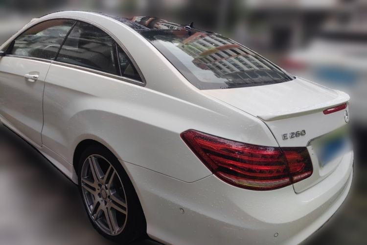 Used Mercedes-Benz E-Class 2016 E 260 Coupe Dynamic Edition Rear Left 45 Deg