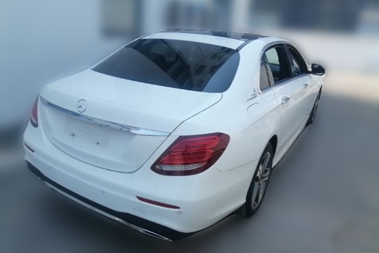 Used Mercedes-Benz E-Class 2016 E 200 L Sport Edition Rear Right 45 Deg