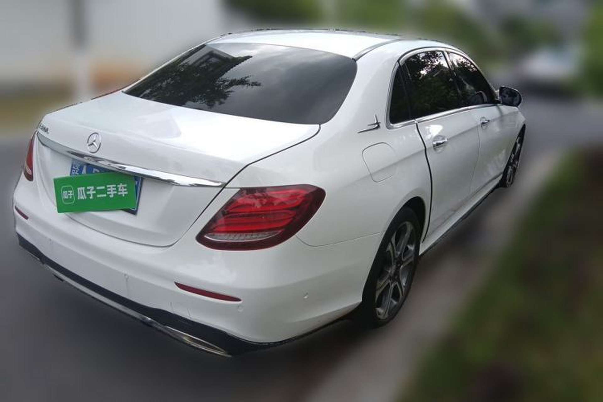 Used Mercedes-Benz E-Class 2016 E 300 L Sporty and Stylish Model Rear Right 45 Deg