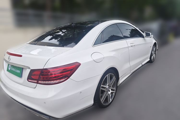 Used Mercedes-Benz E-Class 2016 E 200 Coupe Dynamic Edition Rear Right 45 Deg