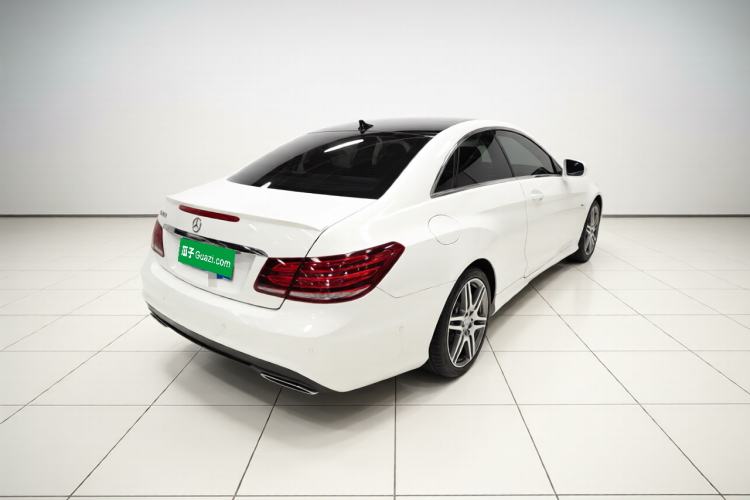 Used Mercedes-Benz E-Class 2016 E 200 Coupe Dynamic Edition Rear Right 45 Deg