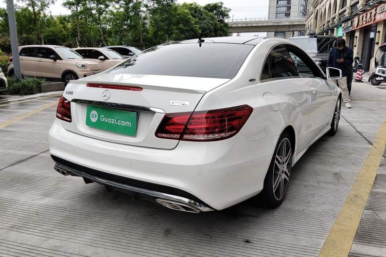Used Mercedes-Benz E-Class 2016 E 200 Coupe Dynamic Edition Rear Right 45 Deg