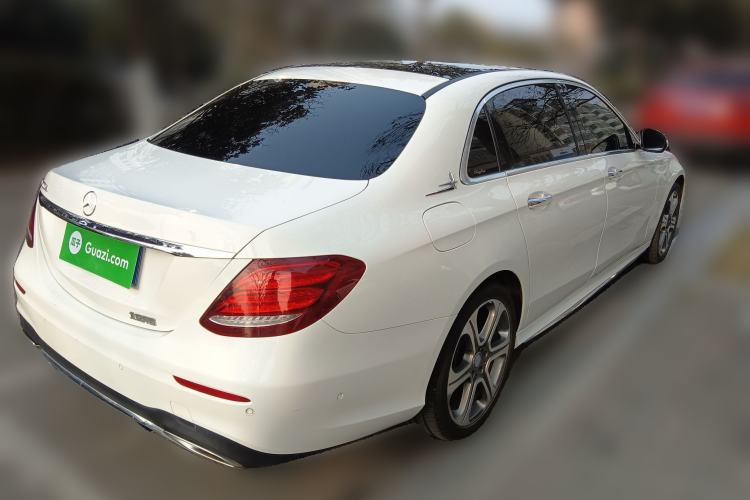 Used Mercedes-Benz E-Class 2016 E 300 L Sporty and Stylish Model Rear Right 45 Deg