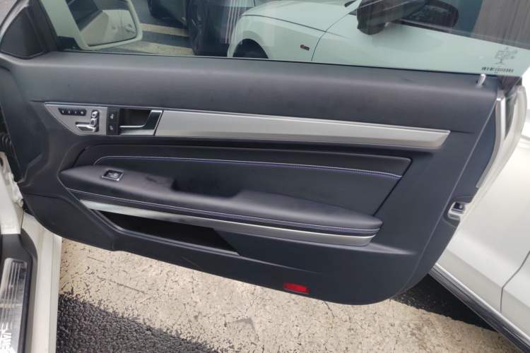 Used Mercedes-Benz E-Class 2016 E 200 Coupe Dynamic Edition Right Front Door Interior
