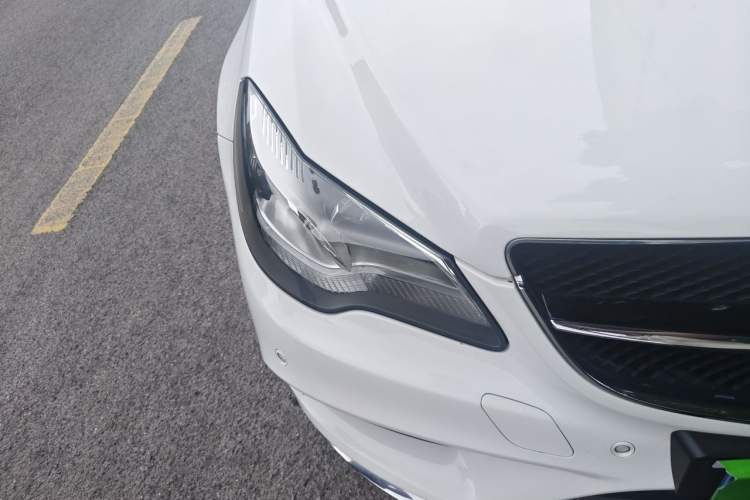 Used Mercedes-Benz E-Class 2016 E 200 Coupe Dynamic Edition Right Front Headlight