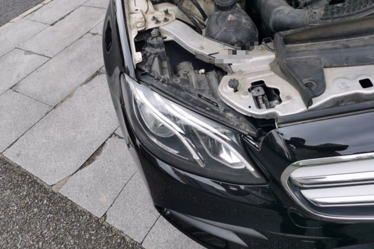 Used Mercedes-Benz E-Class 2016 E 200 L Sport Edition Right Front Headlight