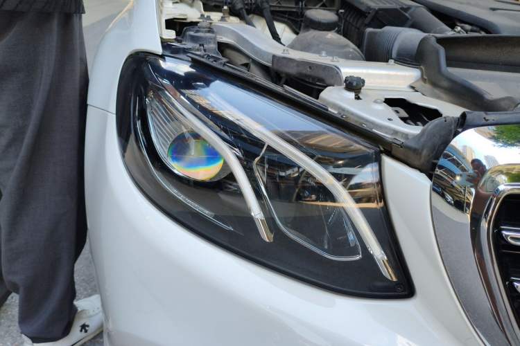 Used Mercedes-Benz E-Class 2016 E 300 L Stylish Model Right Front Headlight