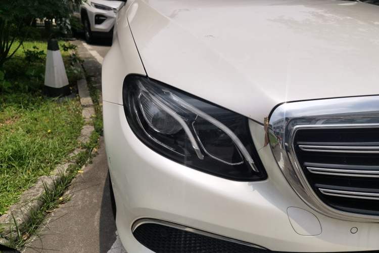 Used Mercedes-Benz E-Class 2016 E 200 L Right Front Headlight