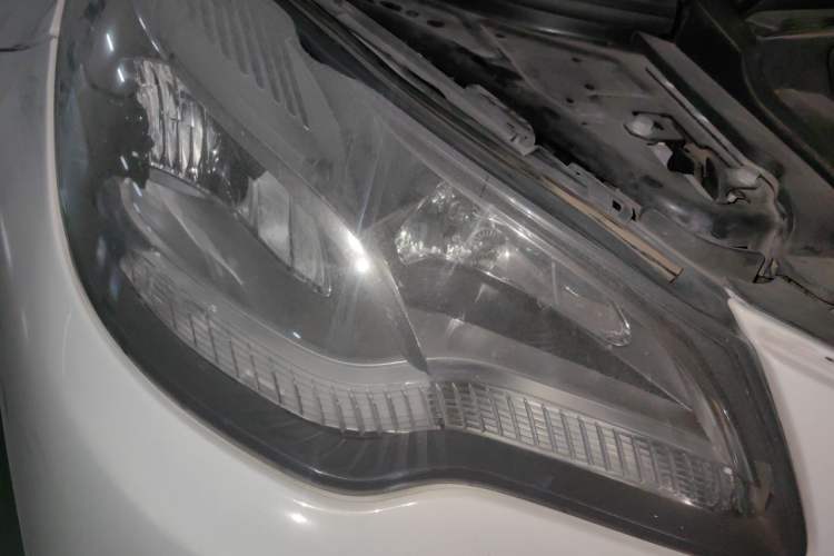 Used Mercedes-Benz E-Class 2016 E 200 Coupe Dynamic Edition Right Front Headlight