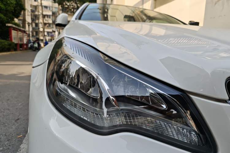 Used Mercedes-Benz E-Class 2016 E 200 Coupe Dynamic Edition Right Front Headlight