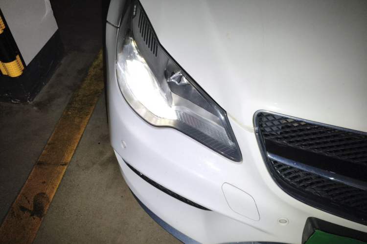 Used Mercedes-Benz E-Class 2016 E 200 Coupe Dynamic Edition Right Front Headlight