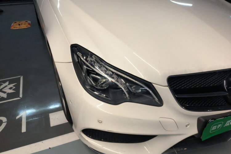 Used Mercedes-Benz E-Class 2016 E 260 Convertible Coupe Dynamic Edition Right Front Headlight