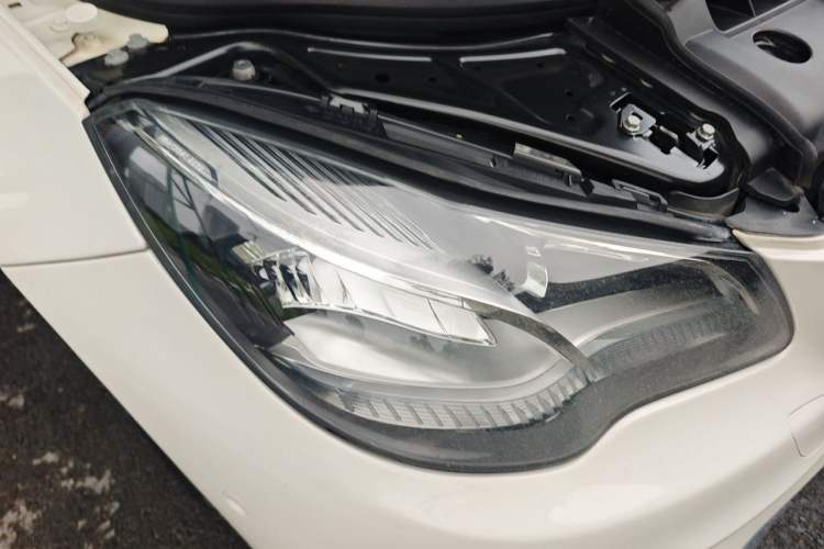 Used Mercedes-Benz E-Class 2016 E 200 Coupe Dynamic Edition Right Front Headlight